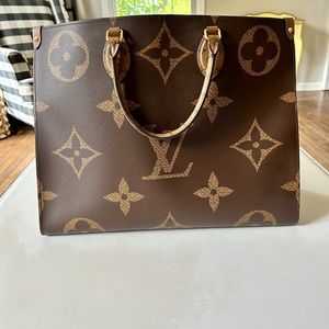 BRAND NEW Authentic Louis Vuitton  OTG On the Go GM Reverse Tote and Box.